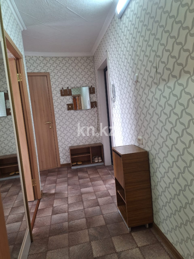 Продажа 2-комнатной квартиры, 47 м², мкр-н 14, дом  13 в Караганде - фото 12