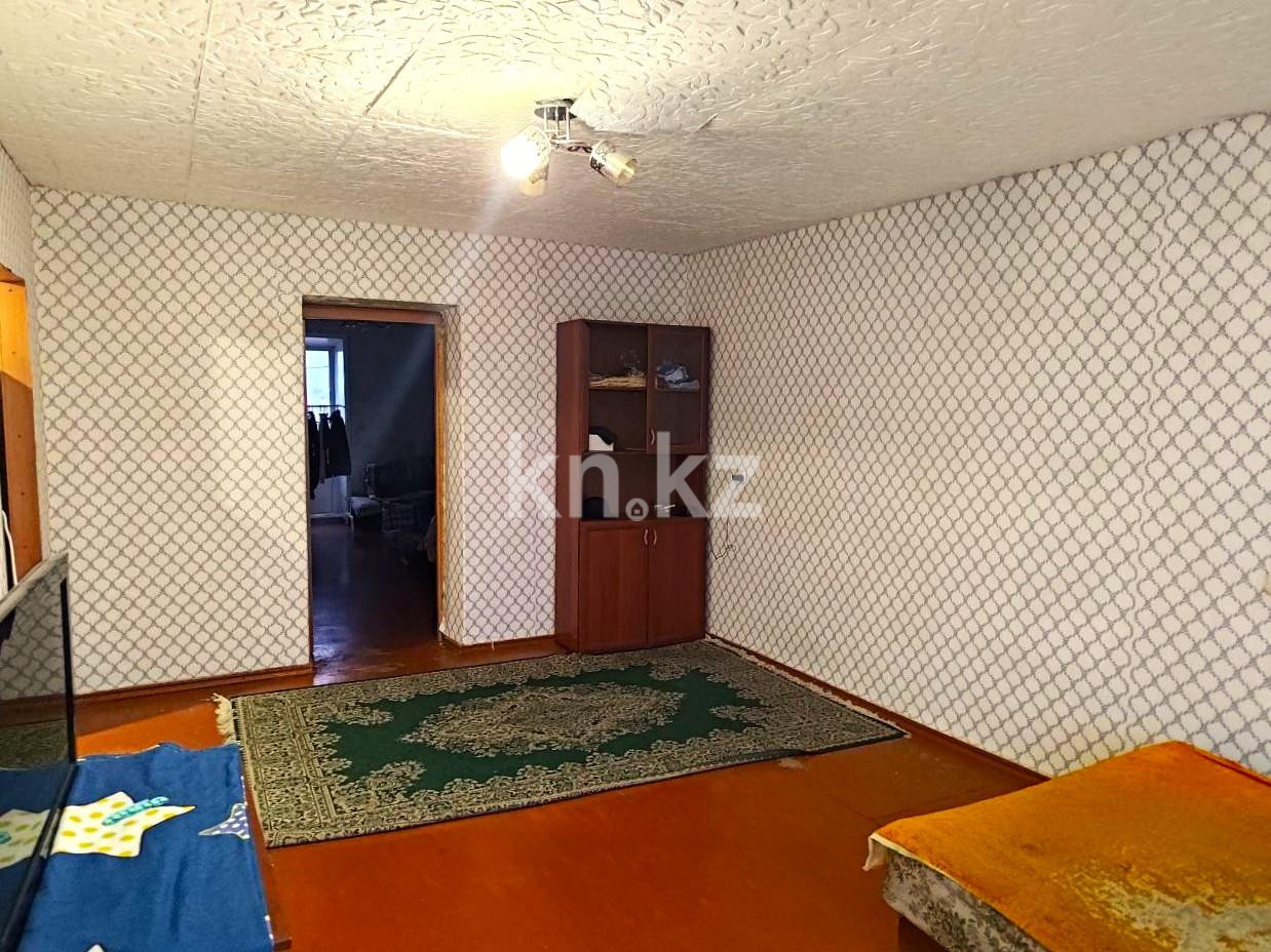 Продажа 2-комнатной квартиры, 48 м², 23 мкр. в Караганде - фото 2
