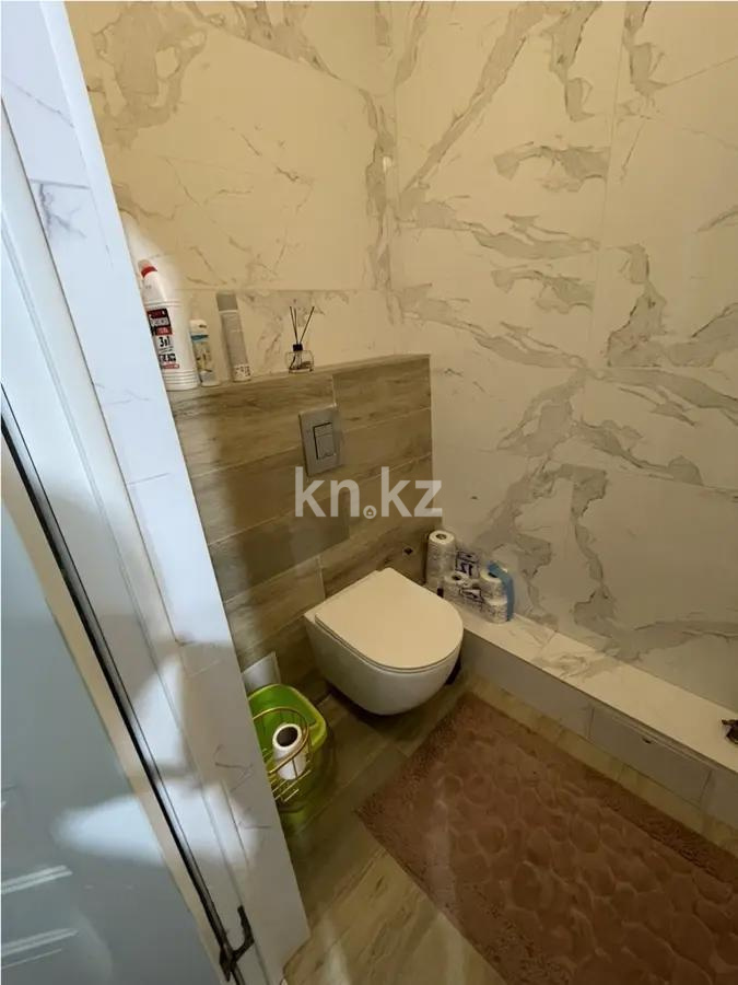 Продажа 2-комнатной квартиры, 64 м², мкр. Жас Канат, дом  1/18 в Алматы - фото 5