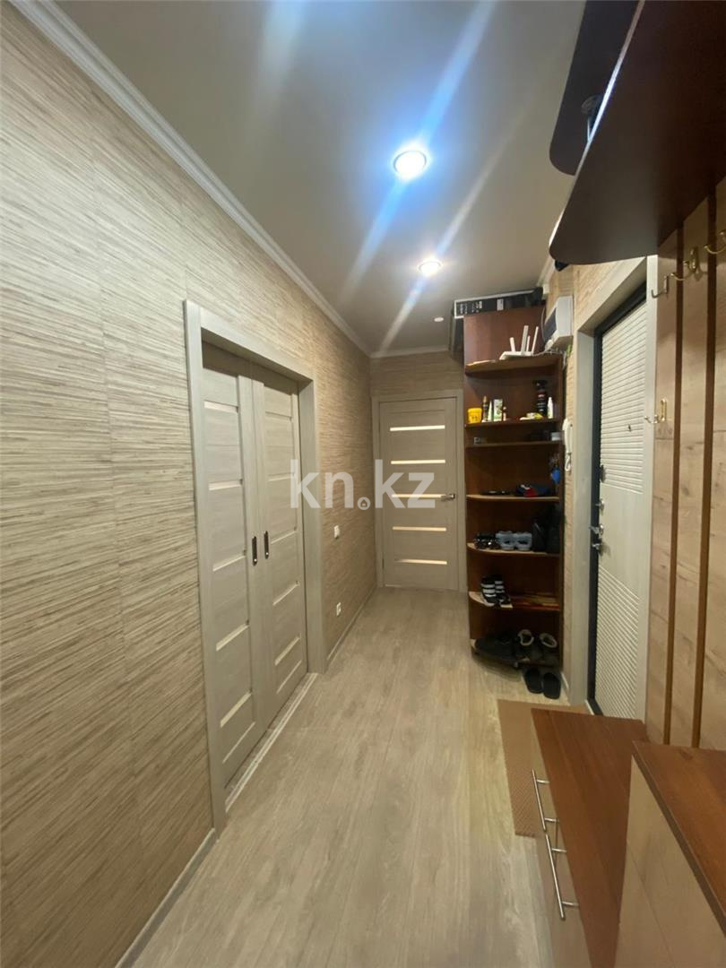 Продажа 2-комнатной квартиры, 53 м², ул. Сатыбалдина в Караганде - фото 15