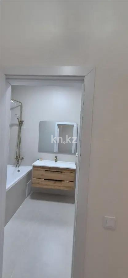 Продажа 2-комнатной квартиры, 67.4 м² в Астане - фото 3