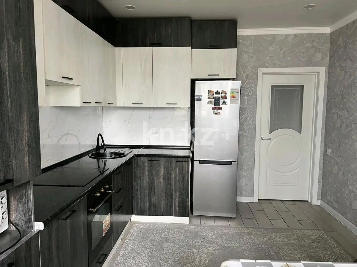 Продажа 3-комнатной квартиры, 98 м², ул. Толе би, дом  285/8 в Алматы - фото 4