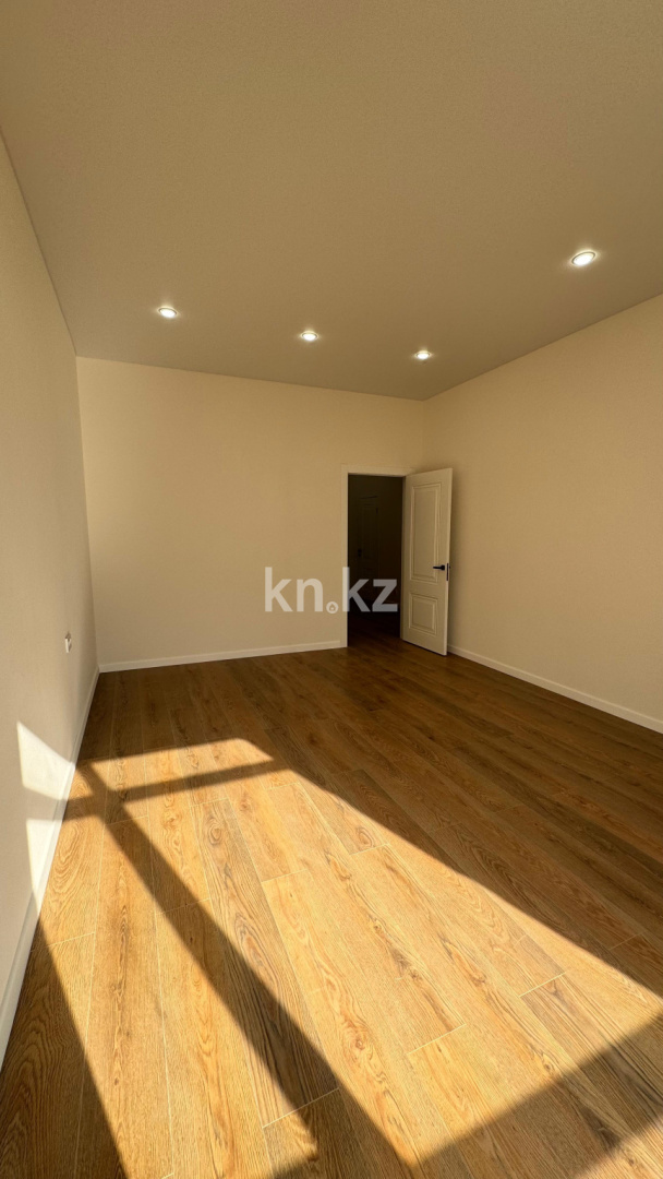 Продажа 3-комнатной квартиры, 89.4 м² в Астане - фото 10