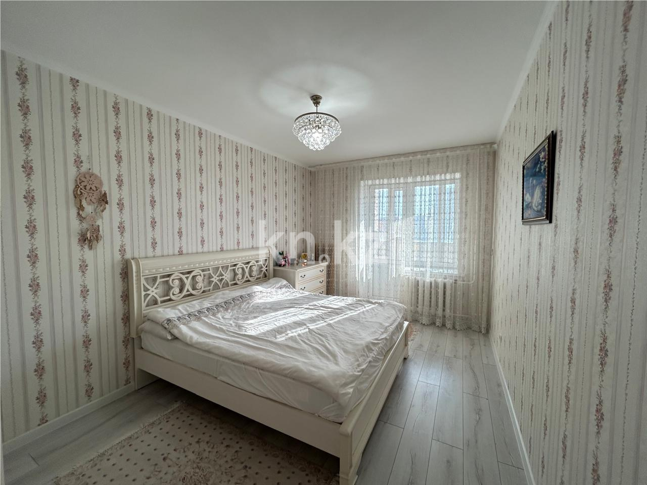 Продажа 4-комнатной квартиры, 122 м², ул. Отырар в Астане - фото 4