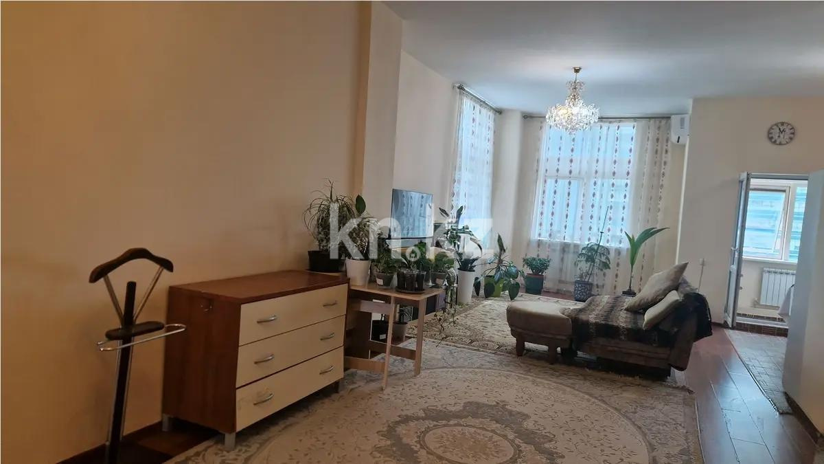 Продажа 2-комнатной квартиры, 70 м² в Астане