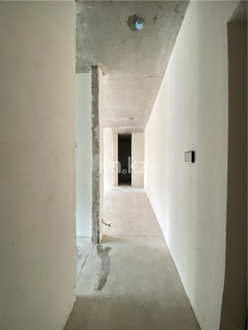 Продажа 2-комнатной квартиры, 62.4 м², ул. Райымбек батыра в Астане - фото 12