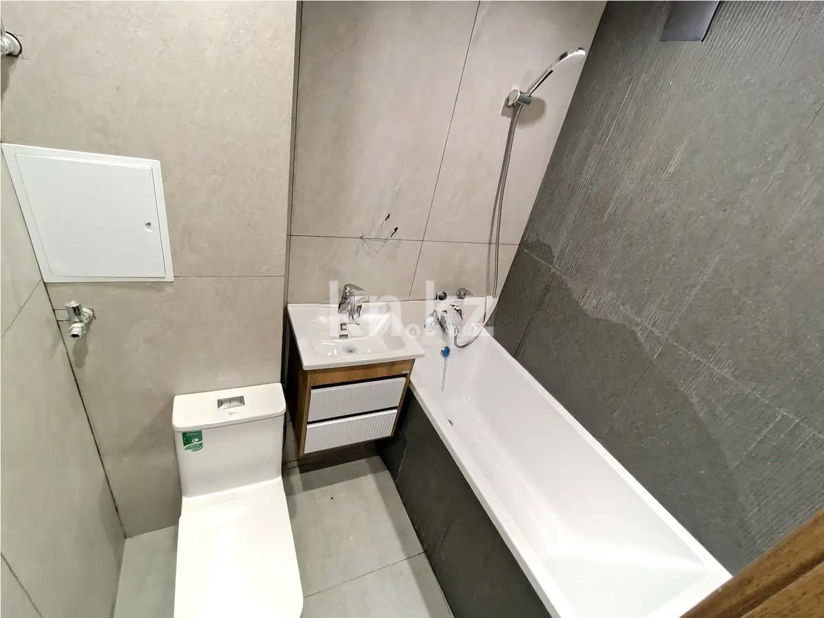 Продажа 3-комнатной квартиры, 60 м² в Алматы - фото 4