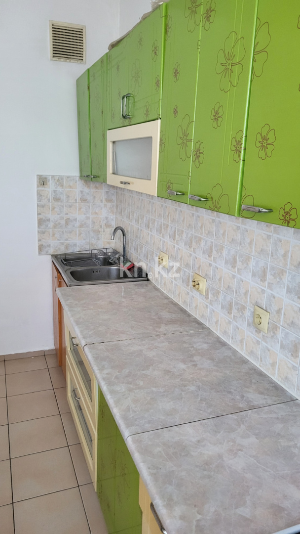 Аренда 3-комнатной квартиры, 101 м², мкр-н Аксай-4, дом  123 - ул. Жубанова в Алматы - фото 3