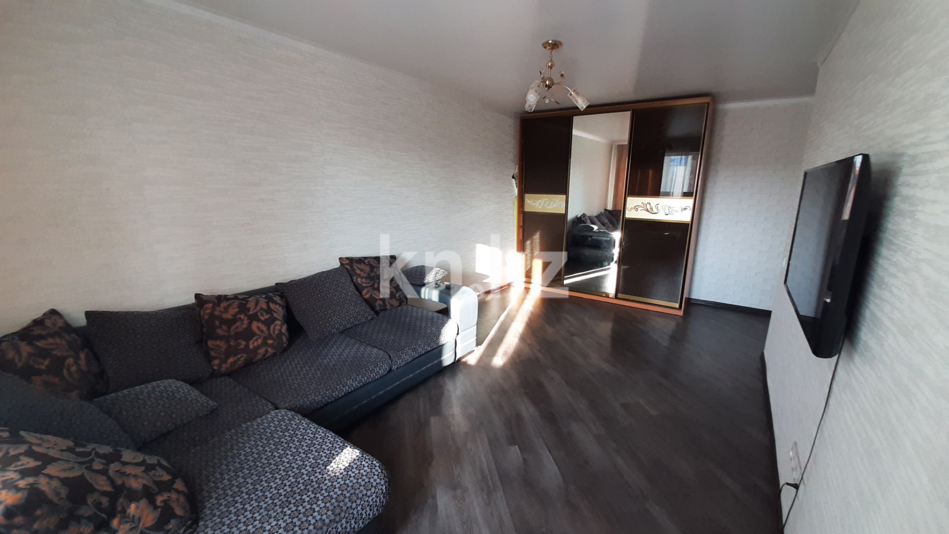 Аренда 2-комнатной квартиры, 48 м², пр. Строителей, дом  25 в Караганде - фото 11