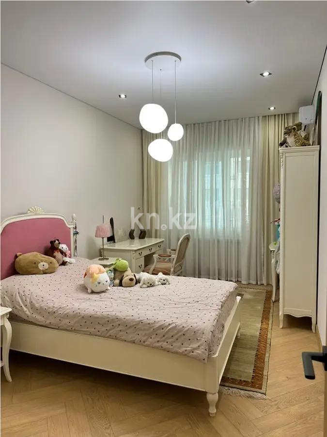 Продажа 3-комнатной квартиры, 86 м², пр. Абая, дом  150/230 в Алматы - фото 2