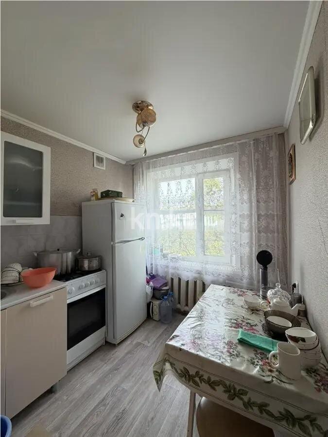 Продажа 3-комнатной квартиры, 47 м² в Шахтинске - фото 3