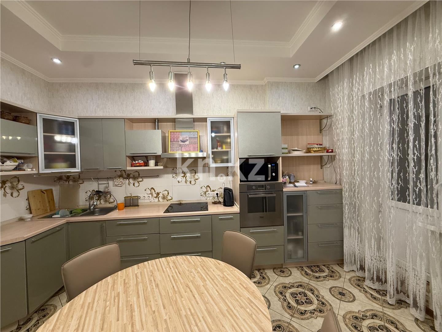 Продажа 3-комнатной квартиры, 104 м² в Астане - фото 2