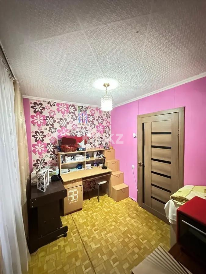 Продажа 5-комнатной квартиры, 81 м², 14-й мкр., дом  31 в Караганде - фото 3