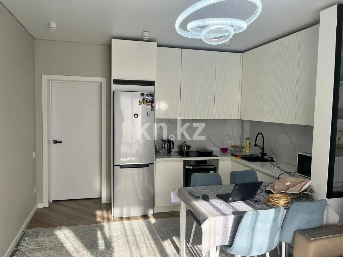 Продажа 3-комнатной квартиры, 75 м², ул. Толе би, дом  189/3 в Алматы - фото 4