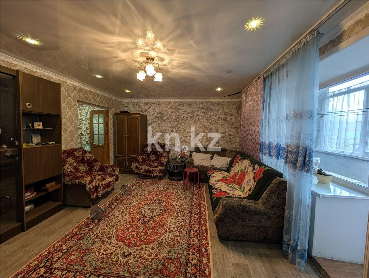 Продажа 5-комнатной квартиры, 90 м² в Караганде - фото 3