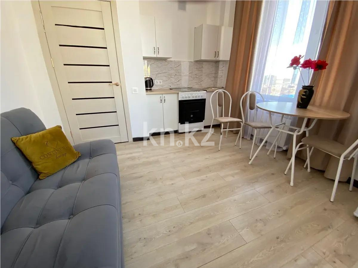 Продажа 1-комнатной квартиры, 38 м², ул. Толе би, дом  28/1 в Астане
