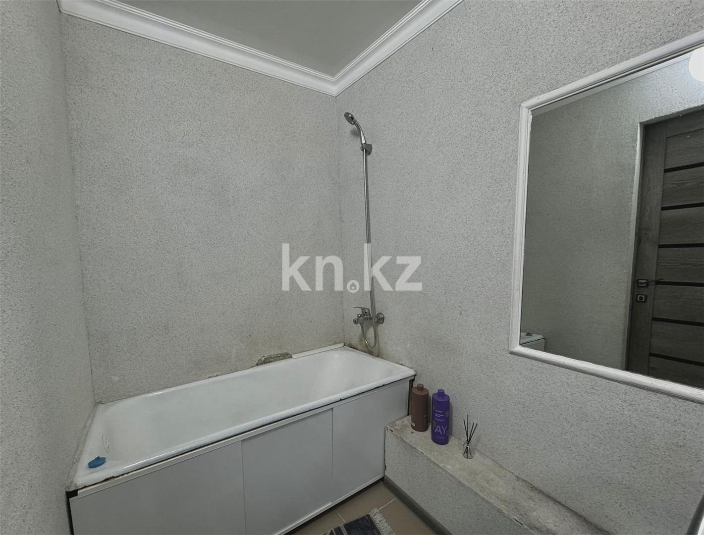 Продажа 2-комнатной квартиры, 58 м², ул. Жамбыла в Караганде - фото 8