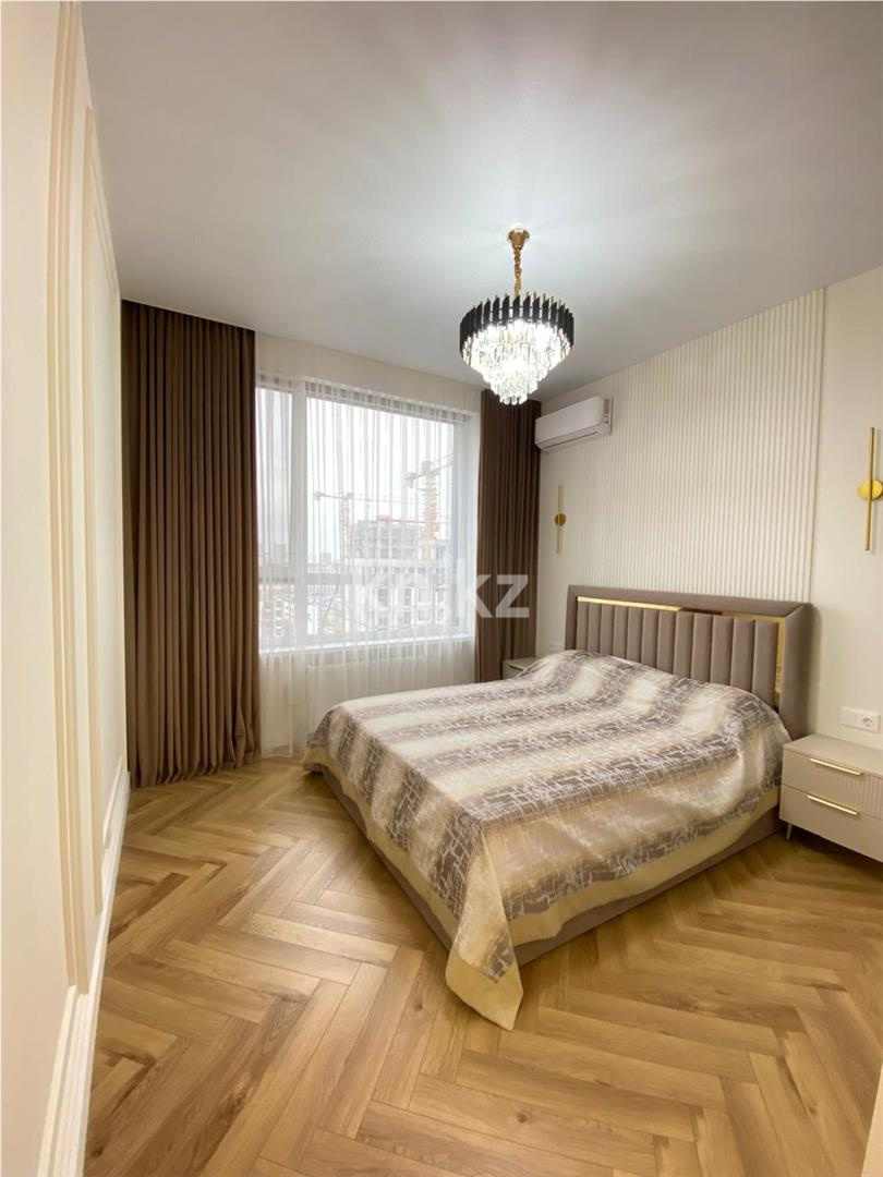Продажа 3-комнатной квартиры, 105.2 м², ул. Мухамедханова в Астане - фото 8