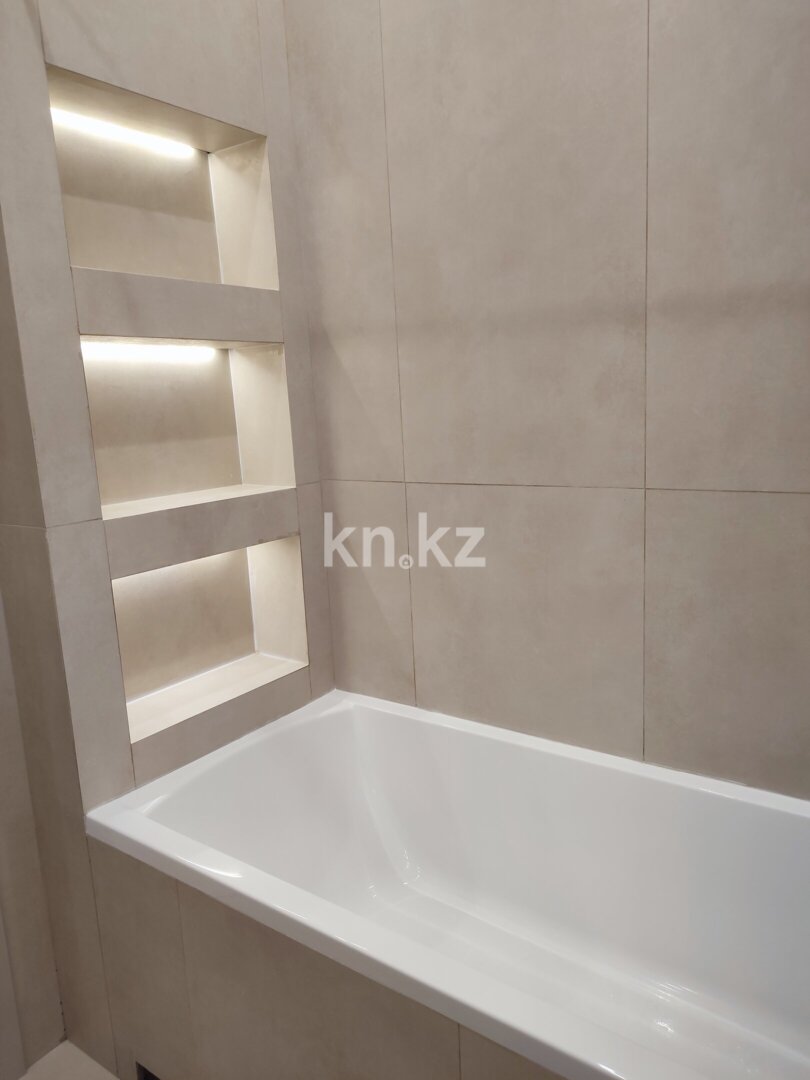 Продажа 3-комнатной квартиры, 65 м² в Астане - фото 10