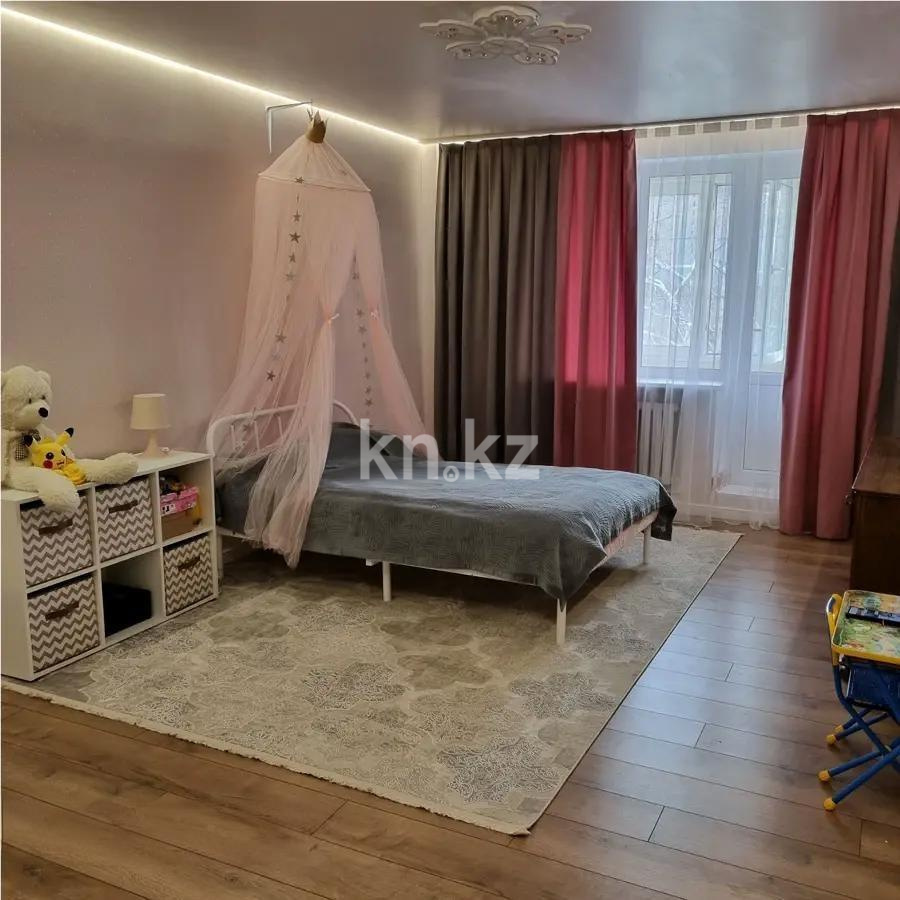 Продажа 4-комнатной квартиры, 113 м², ул. Зенкова, дом  70 в Алматы - фото 3