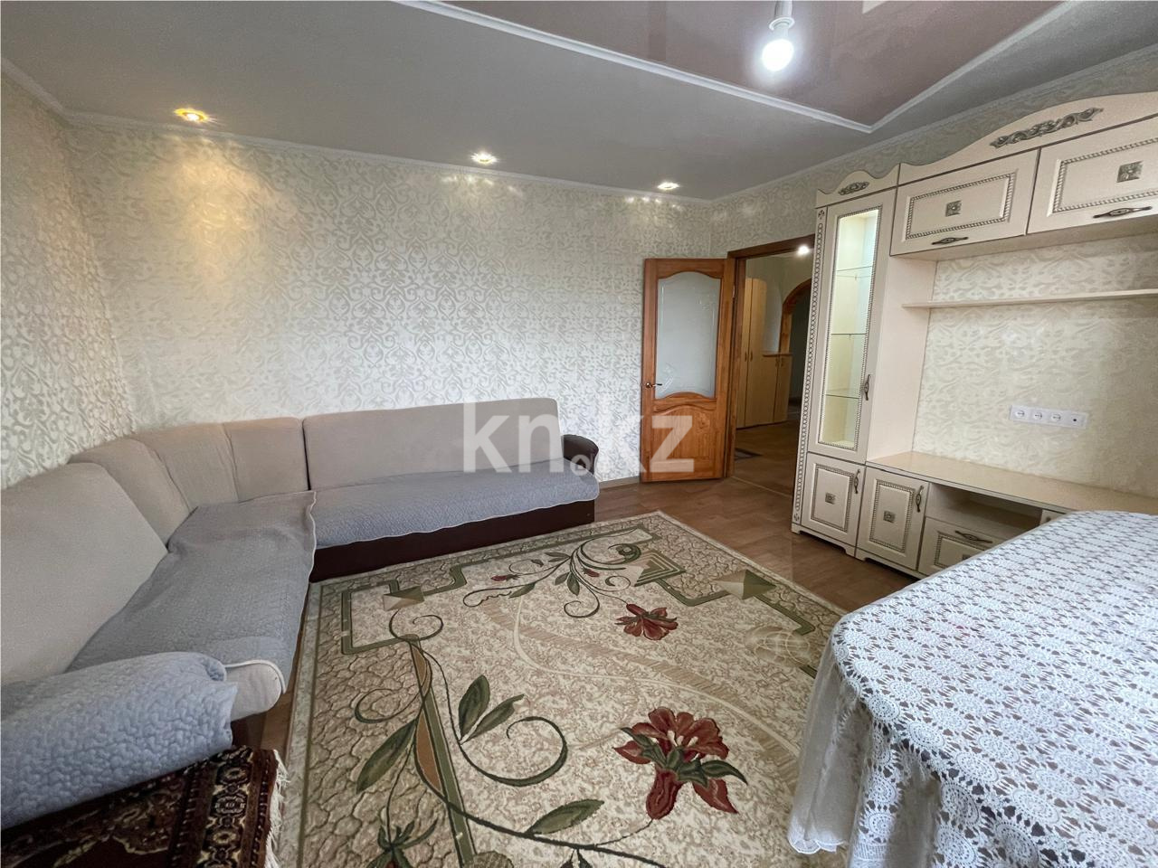 Продажа 4-комнатной квартиры, 81 м², мкр-н Степной-3 в Караганде - фото 2