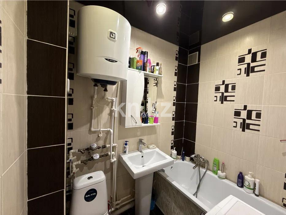 Продажа 2-комнатной квартиры, 47 м², 6 мкр., дом  13 в Темиртау - фото 4