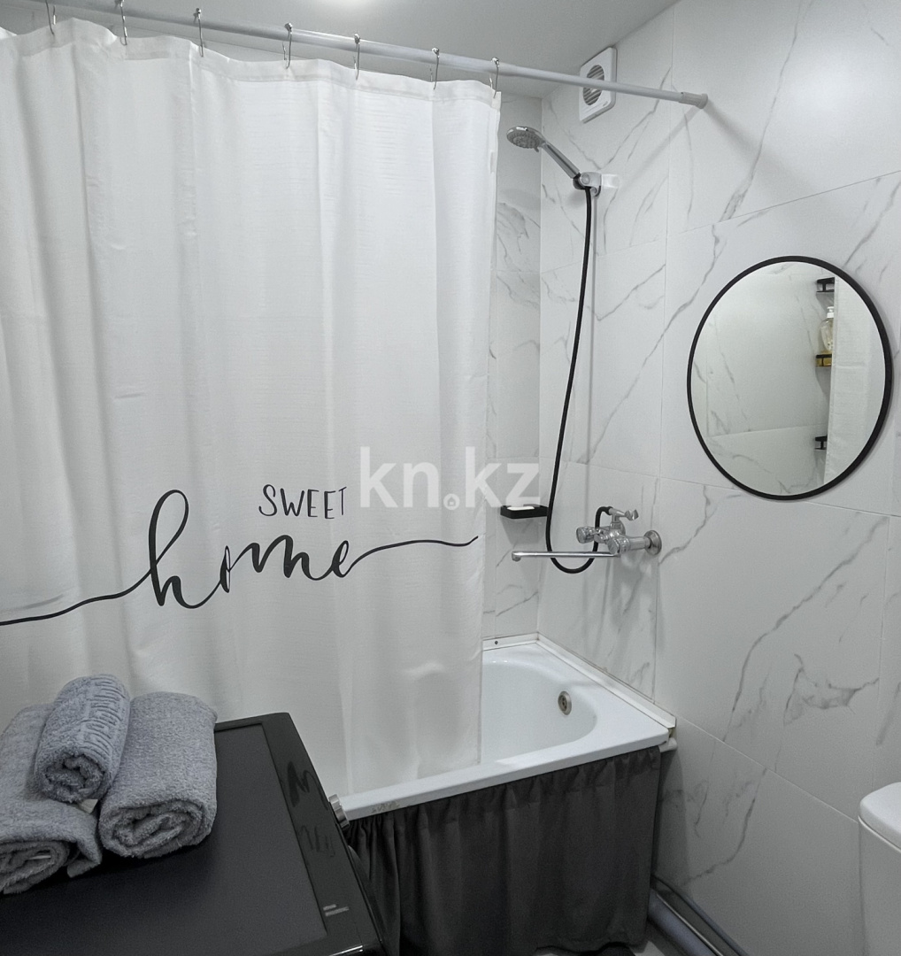 Аренда 1-комнатной квартиры посуточно, 35 м² в Усть-Каменогорске - фото 6