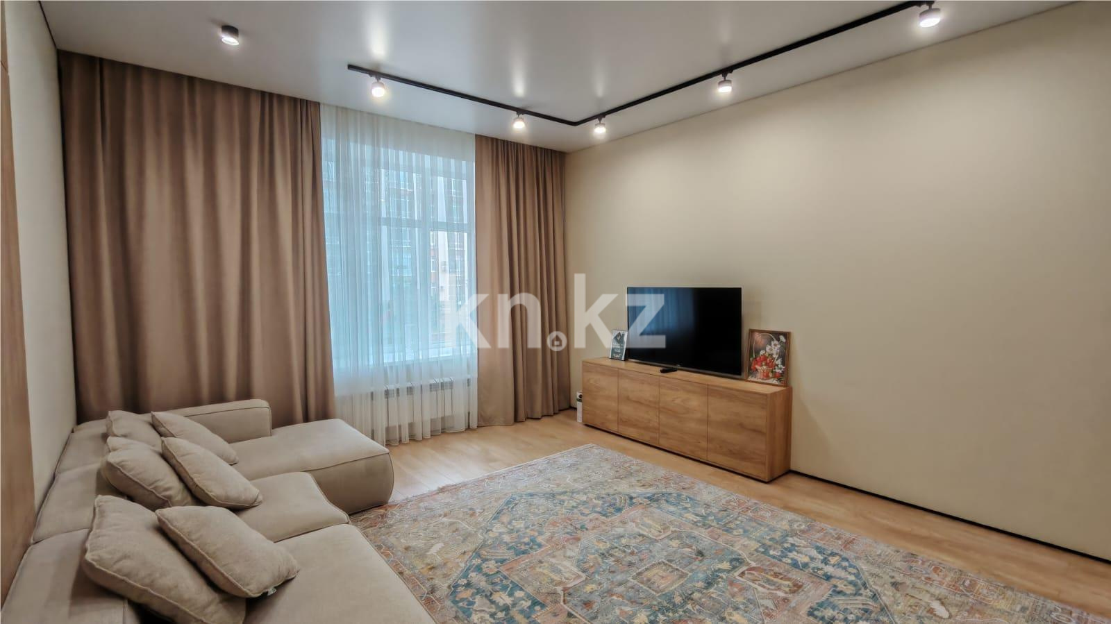 Продажа 2-комнатной квартиры, 67 м², ул. Ашимова в Караганде - фото 3