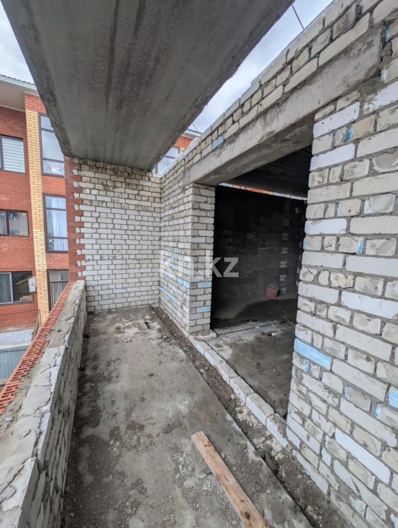 Продажа 1-комнатной квартиры, 36.2 м² в Уральске - фото 3