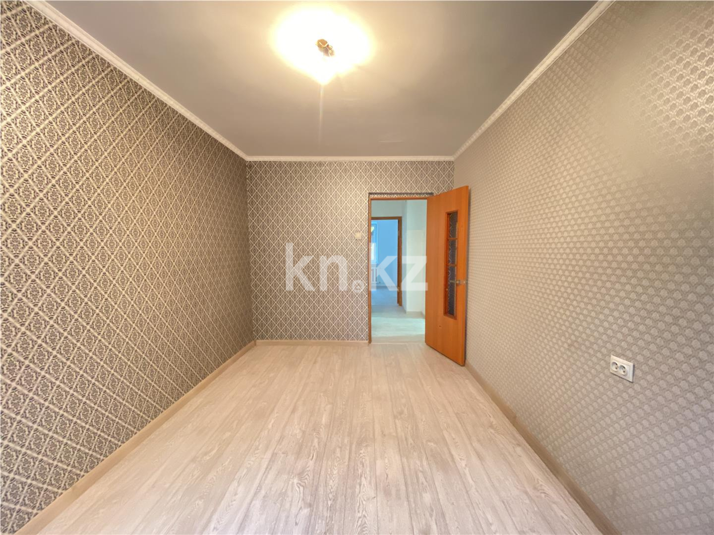 Продажа 3-комнатной квартиры, 61 м², мкр-н Степной-2, дом  4/4 в Караганде - фото 8