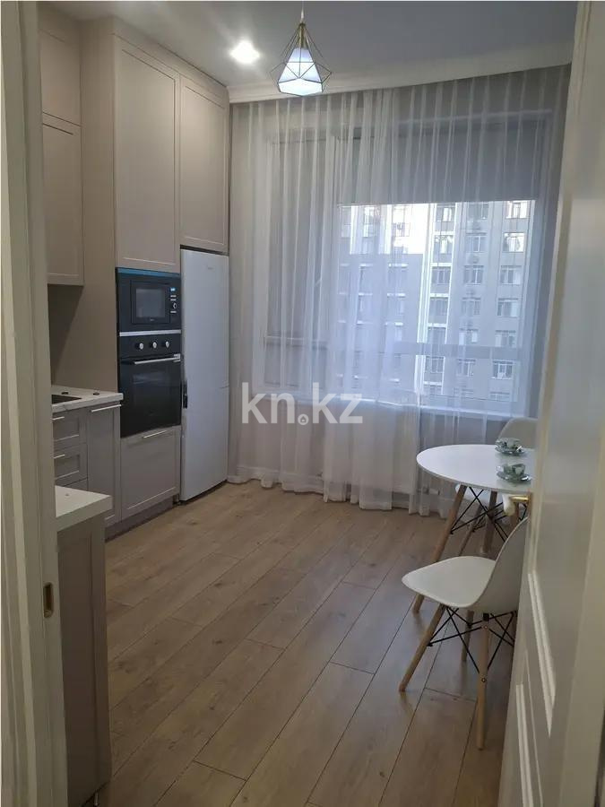 Продажа 1-комнатной квартиры, 39 м², пр. Туран, дом  43/5 в Астане - фото 2