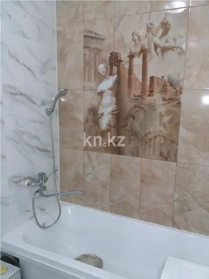 Продажа 3-комнатной квартиры, 60 м², ул. Абая, дом  60 в Темиртау - фото 5