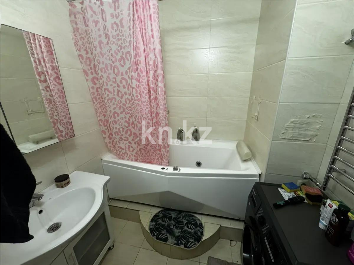 Продажа 3-комнатной квартиры, 67.1 м² в Алматы - фото 5
