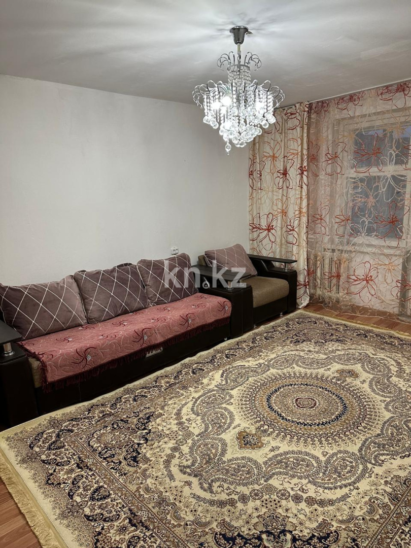 Продажа 3-комнатной квартиры, 64 м², мкр-н Мамраева (Восток-5), дом  4 в Караганде