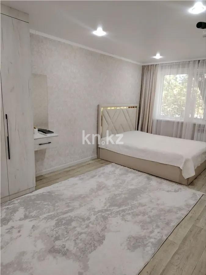 Продажа 3-комнатной квартиры, 63 м² в Караганде