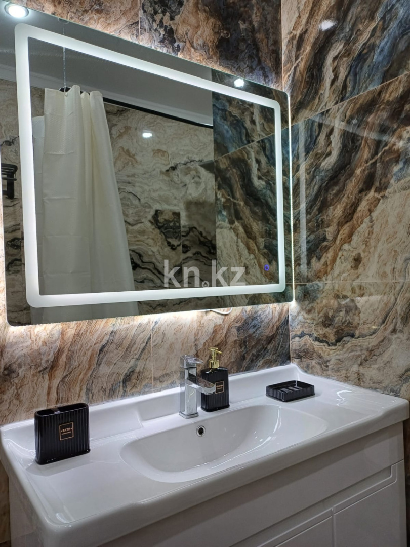 Аренда 2-комнатной квартиры посуточно, 56 м², Абая, дом  10/1 - пр. Сарыарка в Астане - фото 8