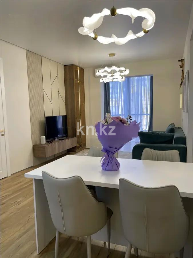 Продажа 3-комнатной квартиры, 92.6 м², ул. Розыбакиева, дом  247 в Алматы