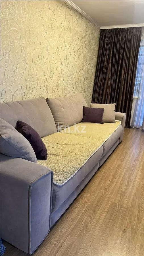 Продажа 3-комнатной квартиры, 58 м², 9 мкр., дом  12 в Алматы