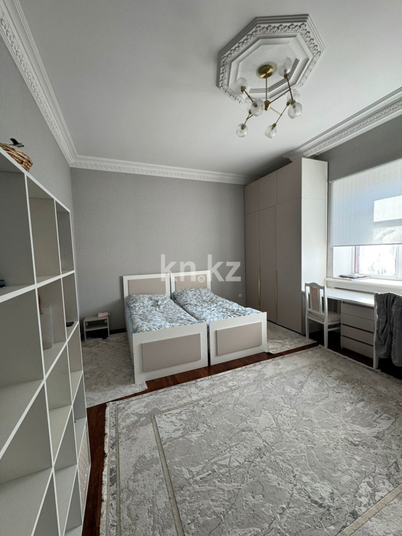Продажа 6-комнатного дома, 470 м², ул. Турысова в Астане - фото 11