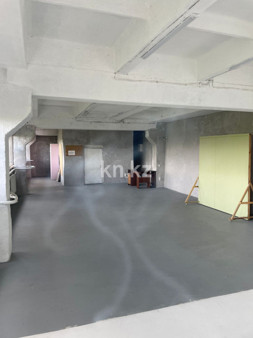 Аренда , ул. Жарокова, дом  210 в Алматы - фото 2