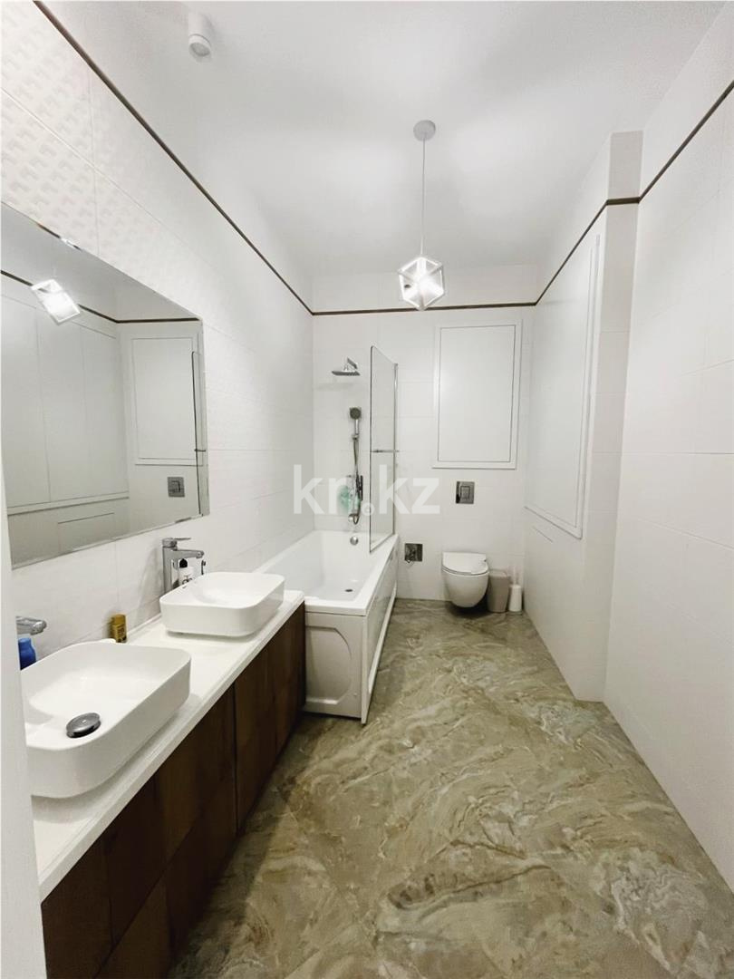 Продажа 4-комнатной квартиры, 151 м², ул. Ботаническая в Караганде - фото 31