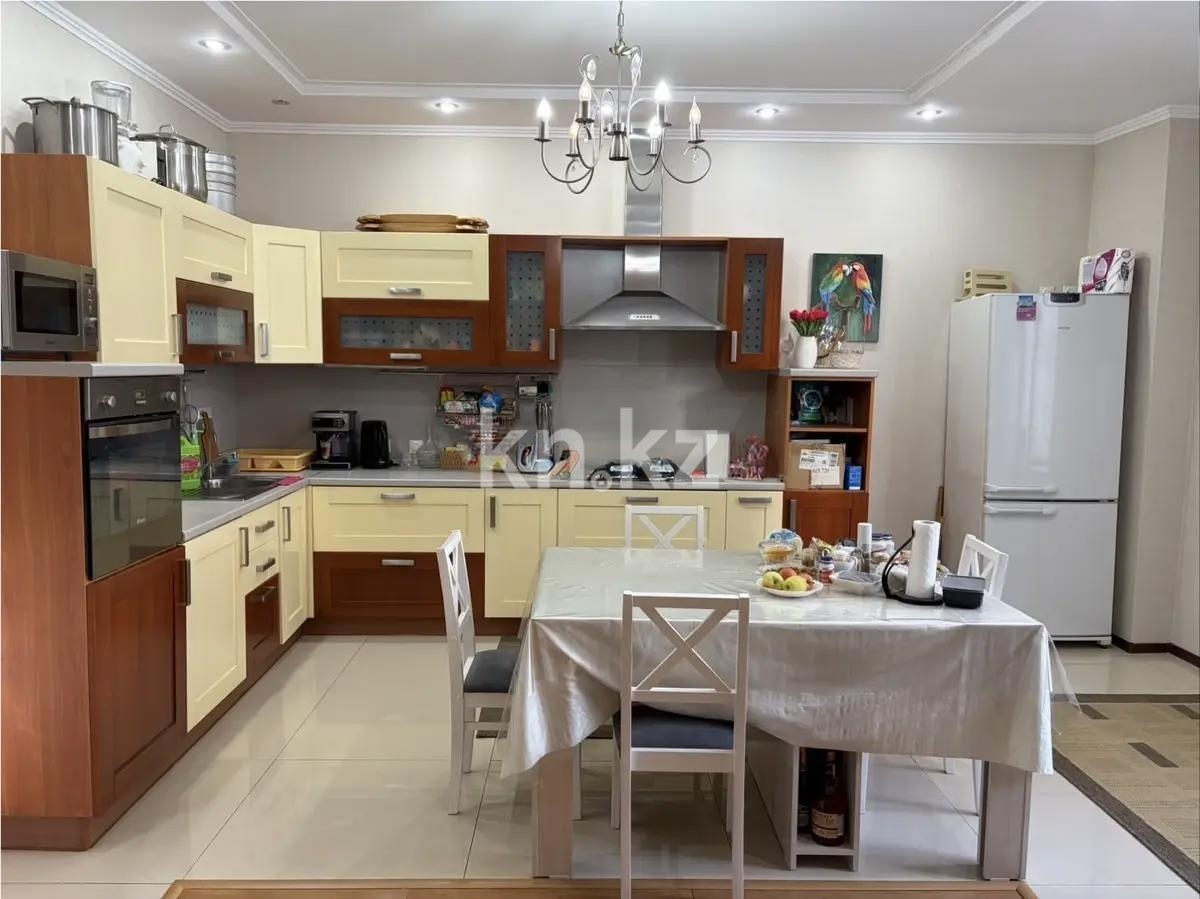Продажа 3-комнатной квартиры, 168.2 м² в Астане - фото 4
