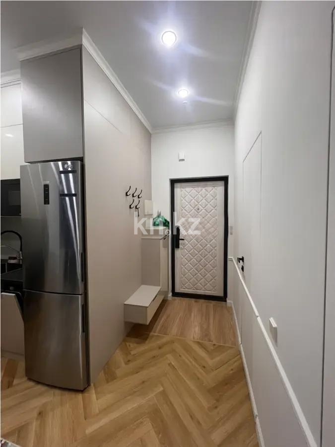 Продажа 1-комнатной квартиры, 37 м², ул. Туркестан, дом  14 в Астане - фото 5