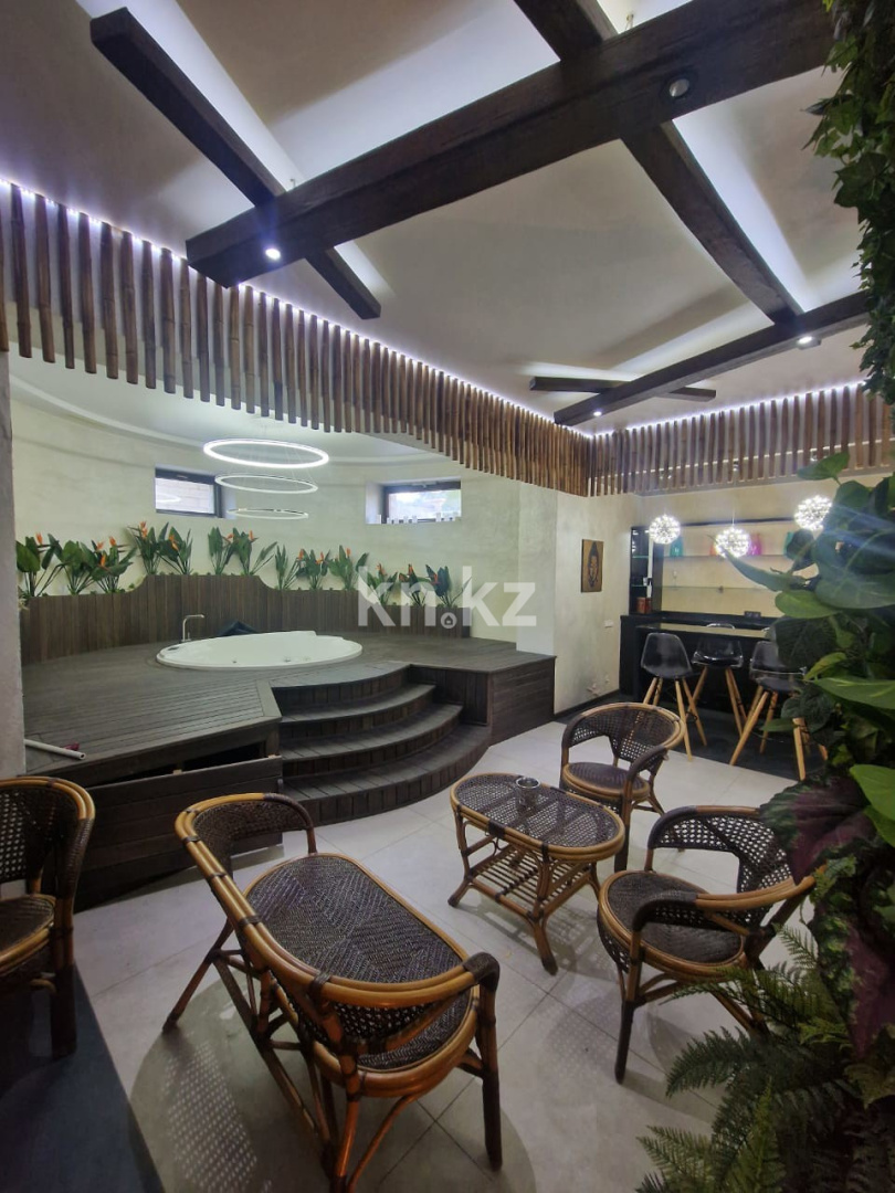 Продажа 7-комнатного дома, 680 м² в Алматы - фото 22