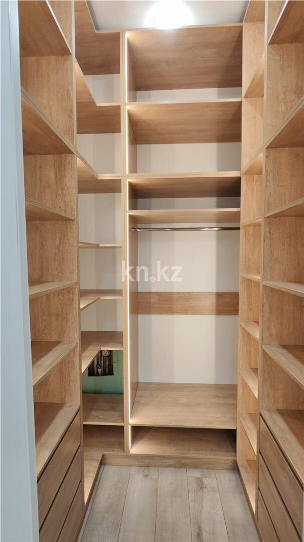 Продажа 2-комнатной квартиры, 65 м² в Караганде - фото 8