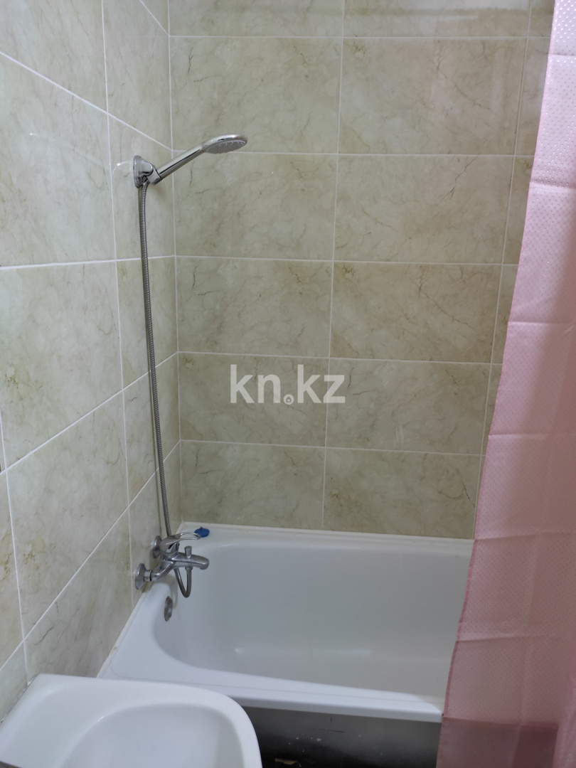 Аренда 1-комнатной квартиры, 45 м², пр. Абылай хана, дом  6/1 в Астане - фото 8