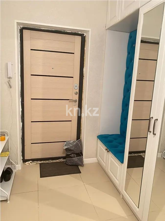 Продажа 1-комнатной квартиры, 39 м², ул. Нуршайыкова, дом  10 в Астане - фото 4