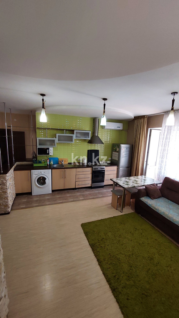 Аренда 2-комнатной квартиры посуточно, 55 м², пр. Сарыарка, дом  31/2 - ул. Жангельдина в Астане