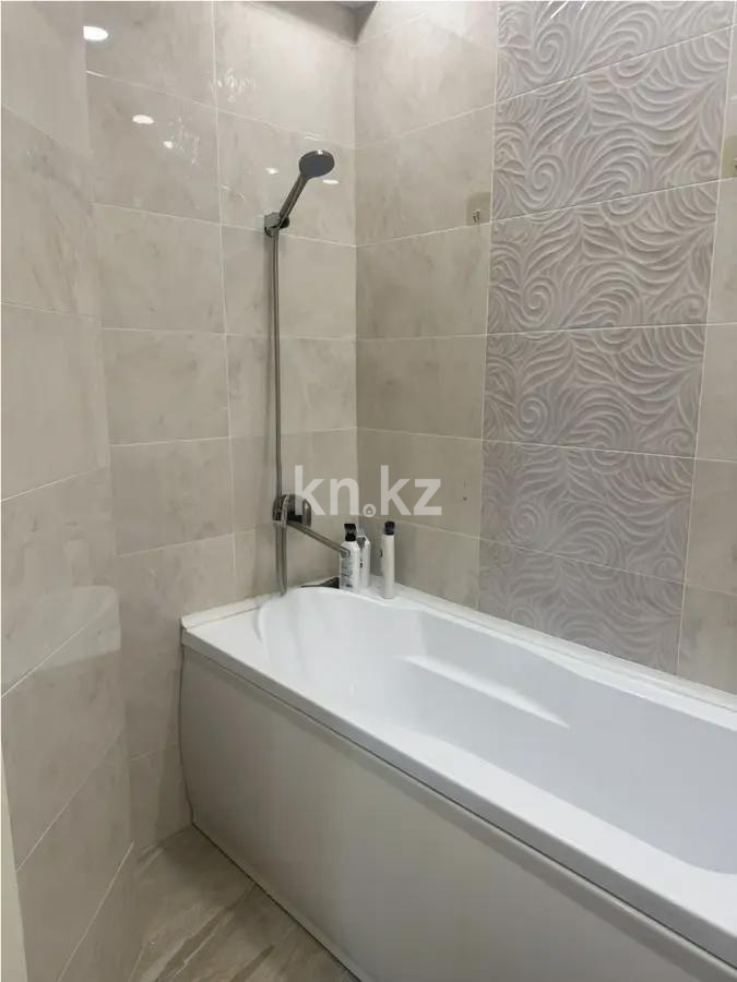 Продажа 1-комнатной квартиры, 52 м² в Алматы - фото 3