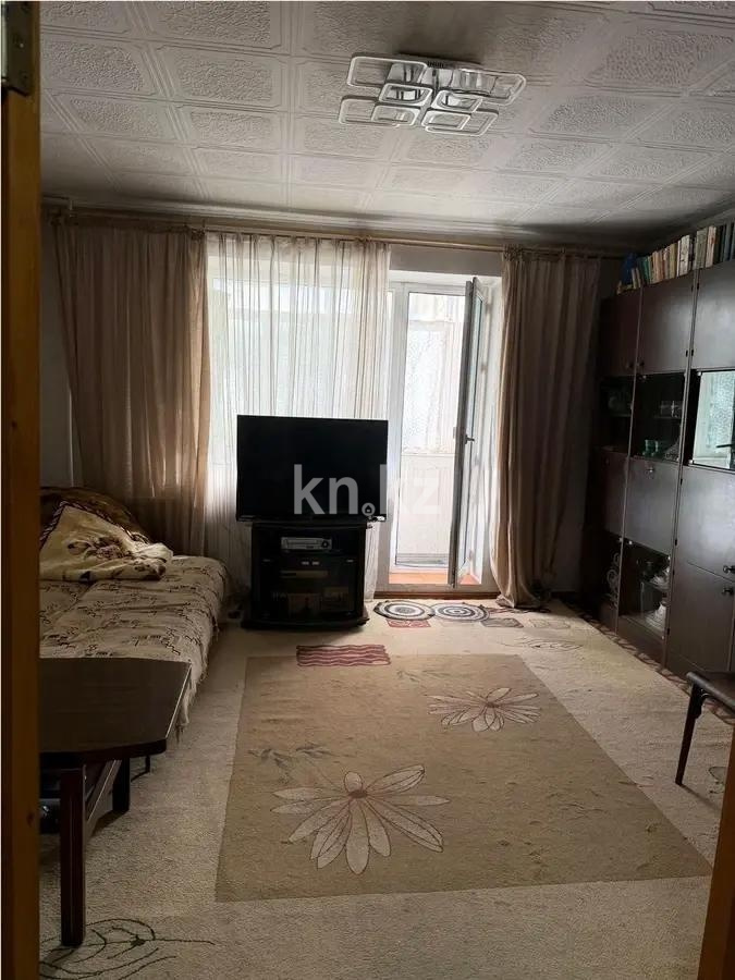 Продажа 3-комнатной квартиры, 74 м² в Караганде